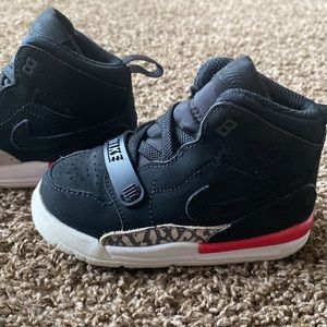 Nike Jordan Legacy 312